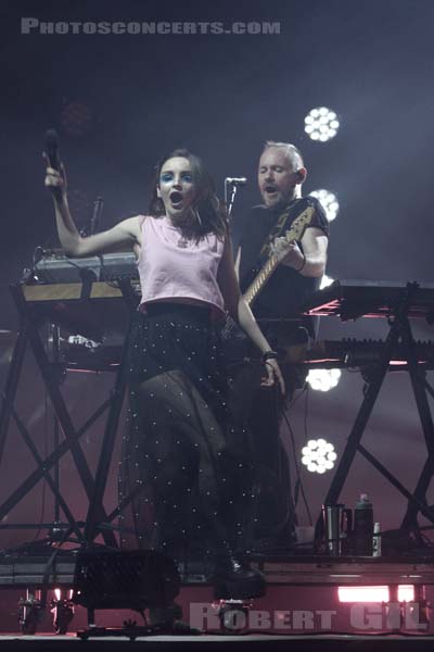 CHVRCHES - 2018-11-02 - PARIS - Grande Halle de La Villette - Lauren Eve Mayberry